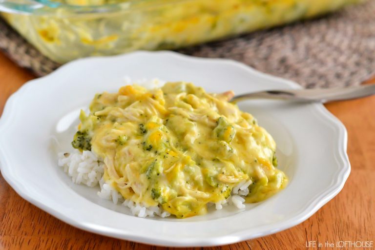 A delicious creamy casserole filled with chicken, cheese and broccoli. Life-in-the-Lofthouse.com