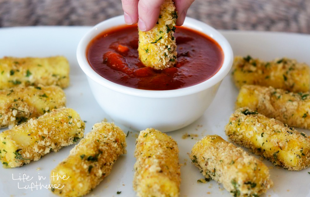 Baked mozzarella sticks use light string cheese that are coated in bread crumbs and many flavorful seasonings. Life-in-the-Lofthouse.com