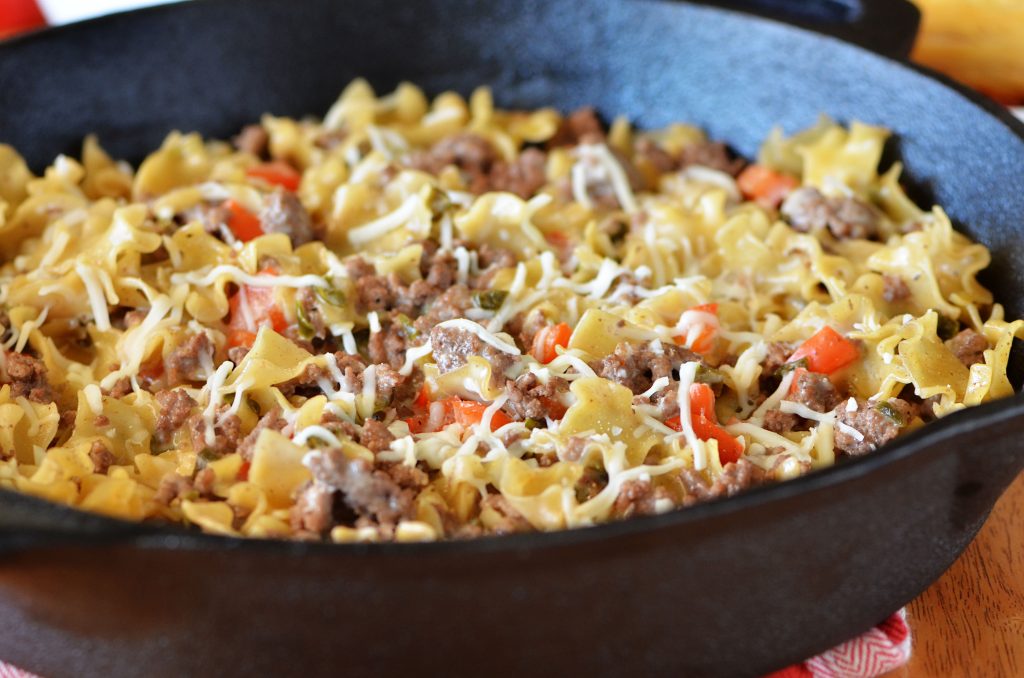 Ground beef, red bell peppers and onion mixed up with Velveeta cheesy skillets dinner kit- Philly cheesesteak style. Life-in-the-Lofthouse.com