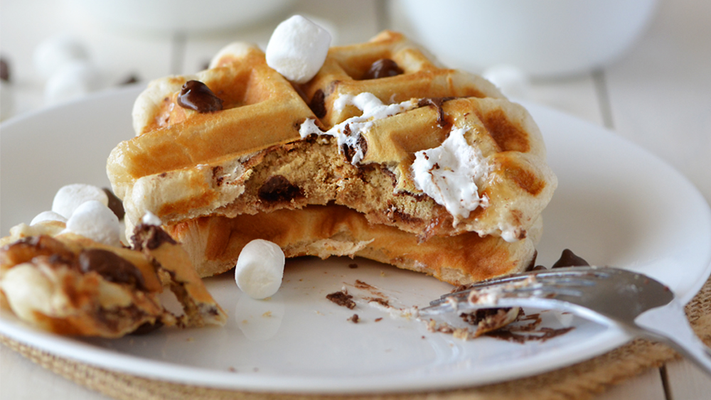S'mores waffles are made with Pillsbury biscuits that are stuffed with graham crackers, marshmallows and chocolate. Life-in-the-Lofthouse.com