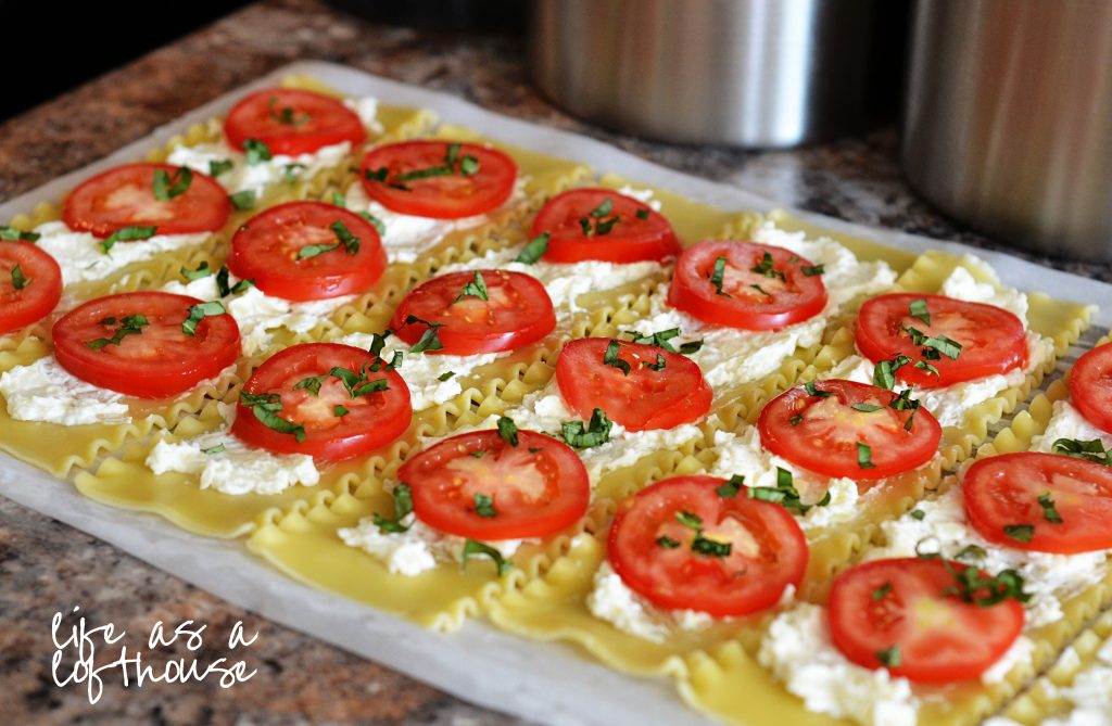 caprese-lasagna-roll-ups-4