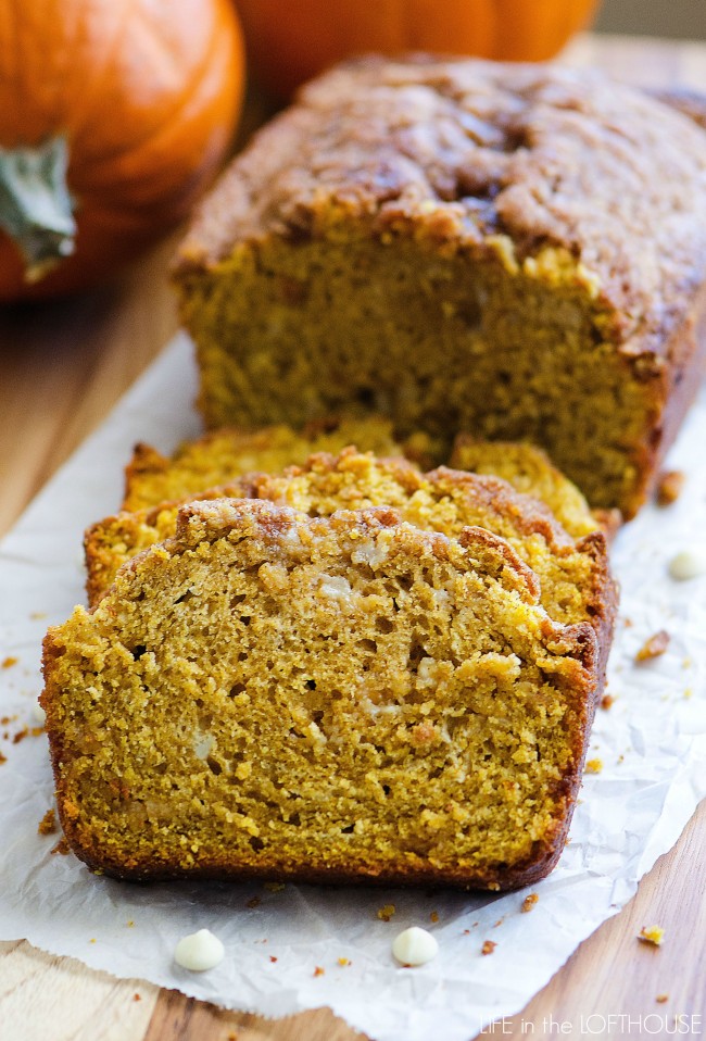 White Chocolate Pumpkin Bread with Streusel Topping