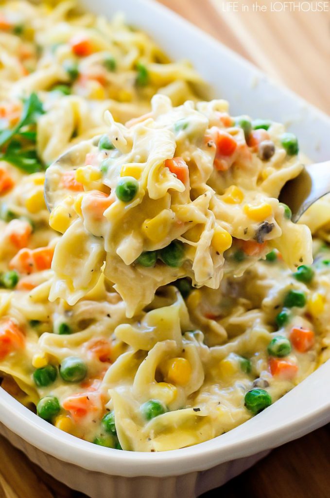 Chicken Noodle Casserole is filled with chicken, veggies and noodles- just like the famous chicken noodle soup. Life-in-the-Lofthouse.com
