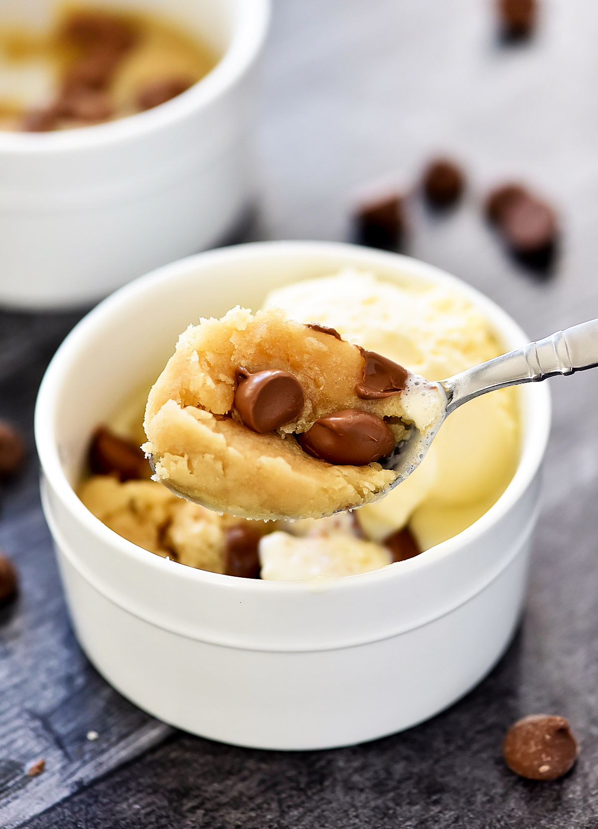 Single-Serving Chocolate Chip Cookie is a warm and delicious chocolate chip cookie for one. Life-in-the-Lofthouse.com