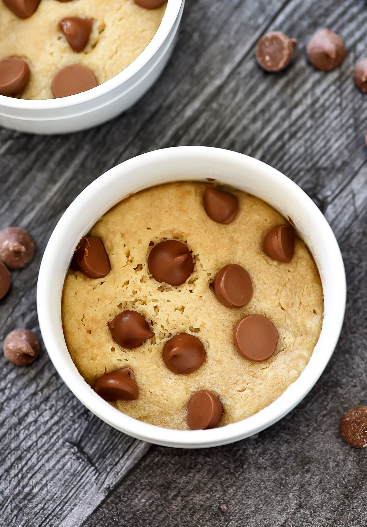 Single-Serving Chocolate Chip Cookie is a warm and delicious chocolate chip cookie for one. Life-in-the-Lofthouse.com