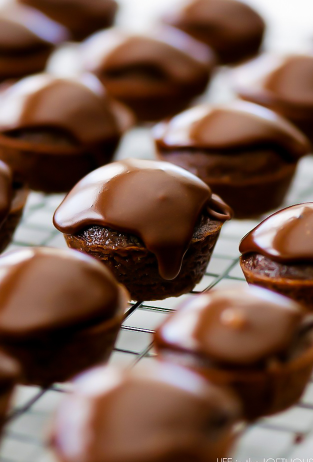 Chocolate Sheet Cake Bites