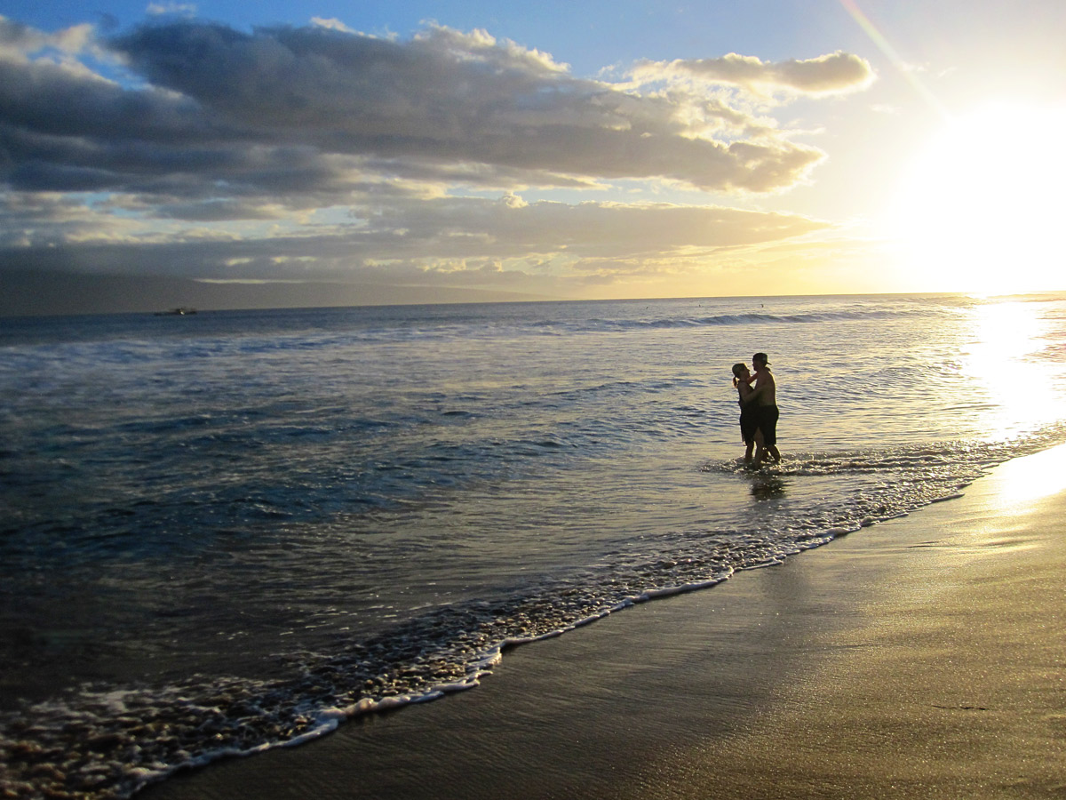Kale-and-Holly-Maui-Sunset_web
