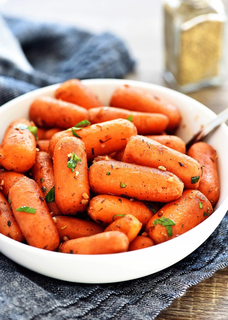 Garlic Roasted Carrots