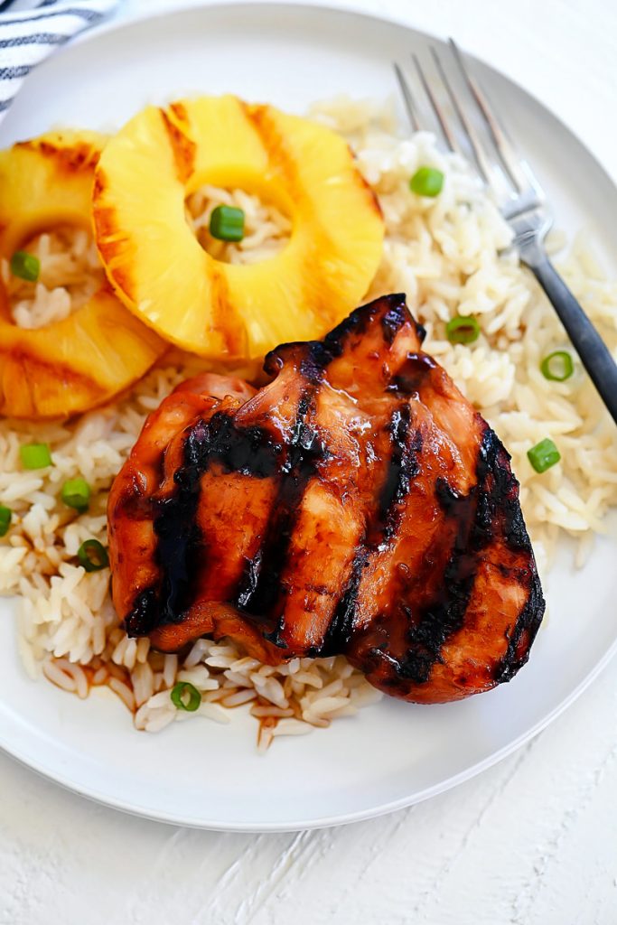 Grilled Huli Huli Chicken is delicious grilled chicken bursting with pineapple and Hawaiian flavor. Life-in-the-Lofthouse.com