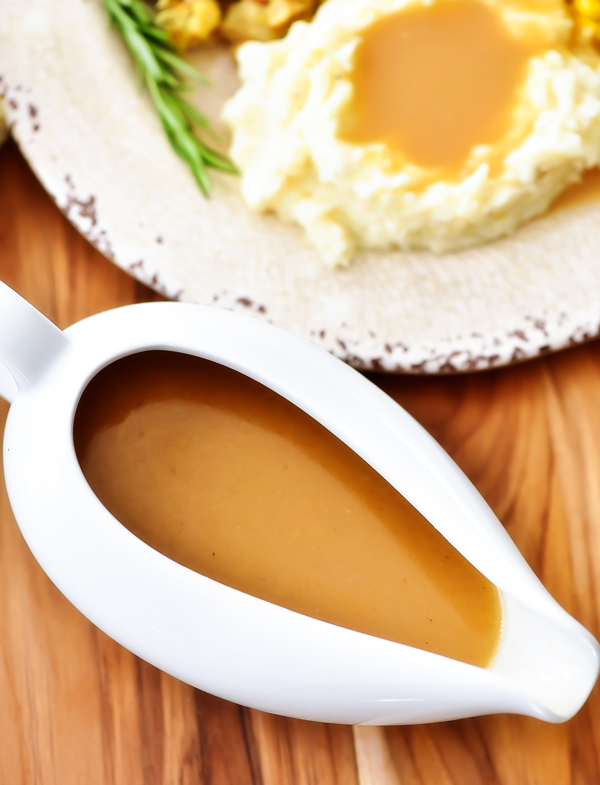 Seasoned Turkey Gravy. Life-in-the-Lofthouse.com