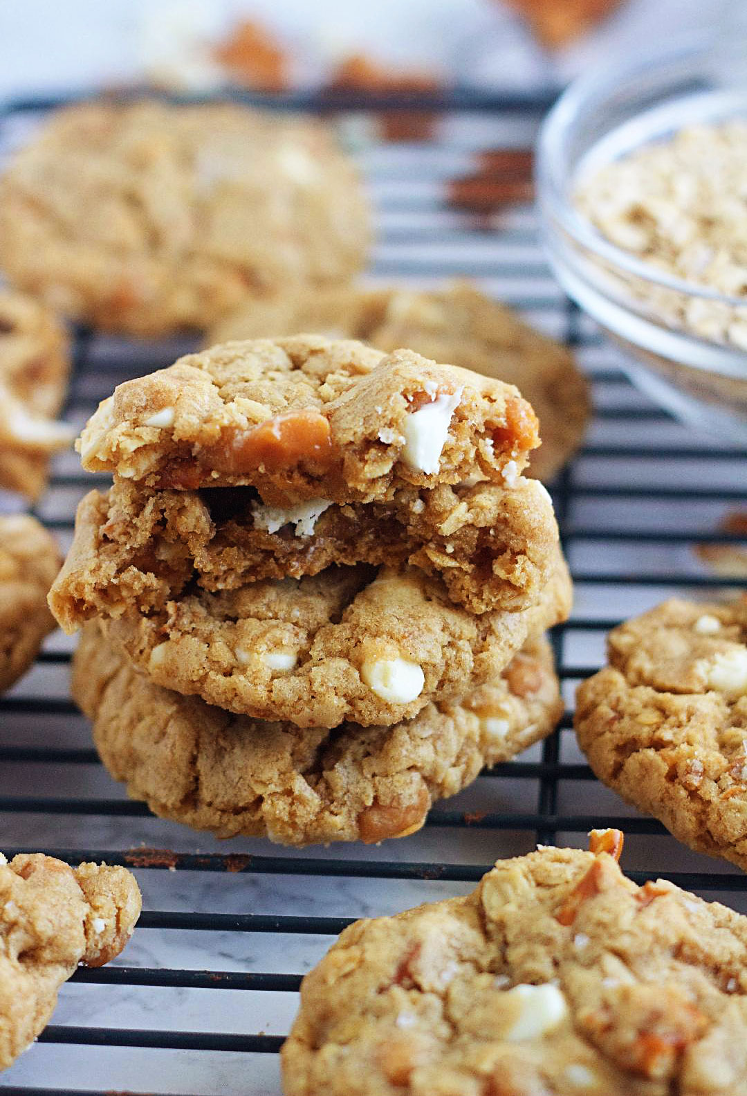 White Chocolate Chip Caramel Pretzel Cookies are loaded with oatmeal, white chocolate chips, caramel bits and pretzel pieces. Life-in-the-Lofthouse.com