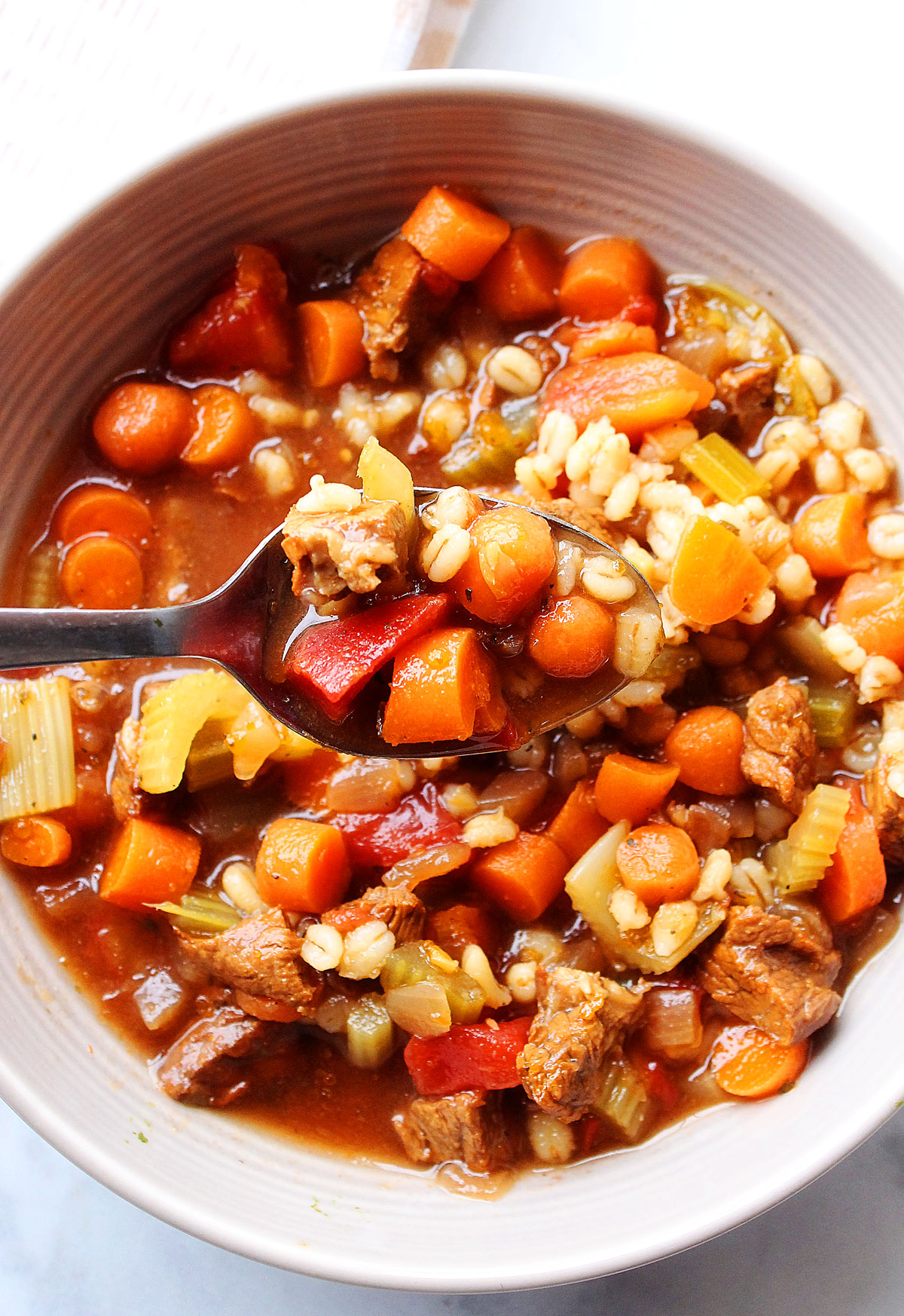 Slow Cooker Beef Barley Soup