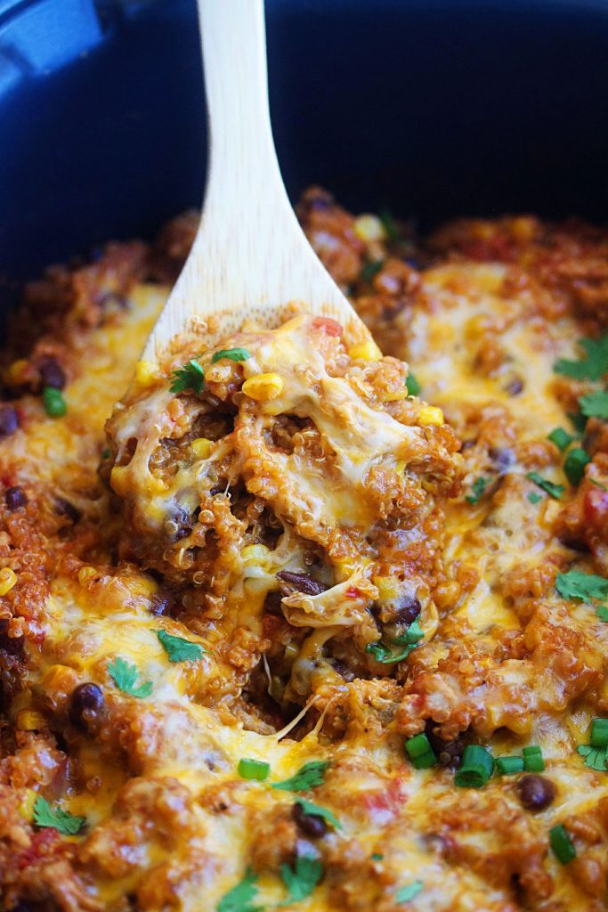 Slow Cooker Chicken Enchilada Quinoa is loaded with quinoa, veggies, ground chicken and topped with lots of cheese. Life-in-the-Lofthouse.com