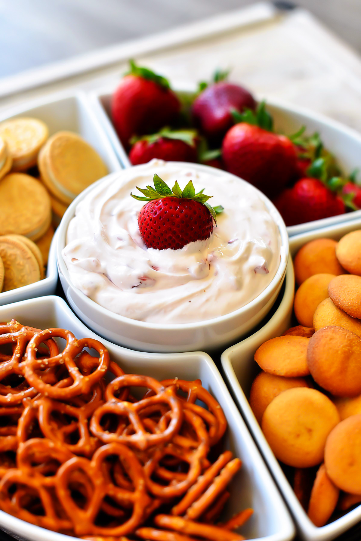 Strawberry Cheesecake Dip