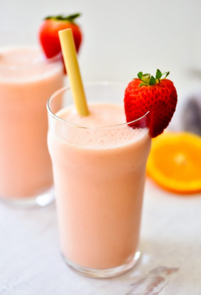 Strawberry Orange Julius are a delicious frozen drink with strawberry orange flavor. Life-in-the-Lofthouse.com