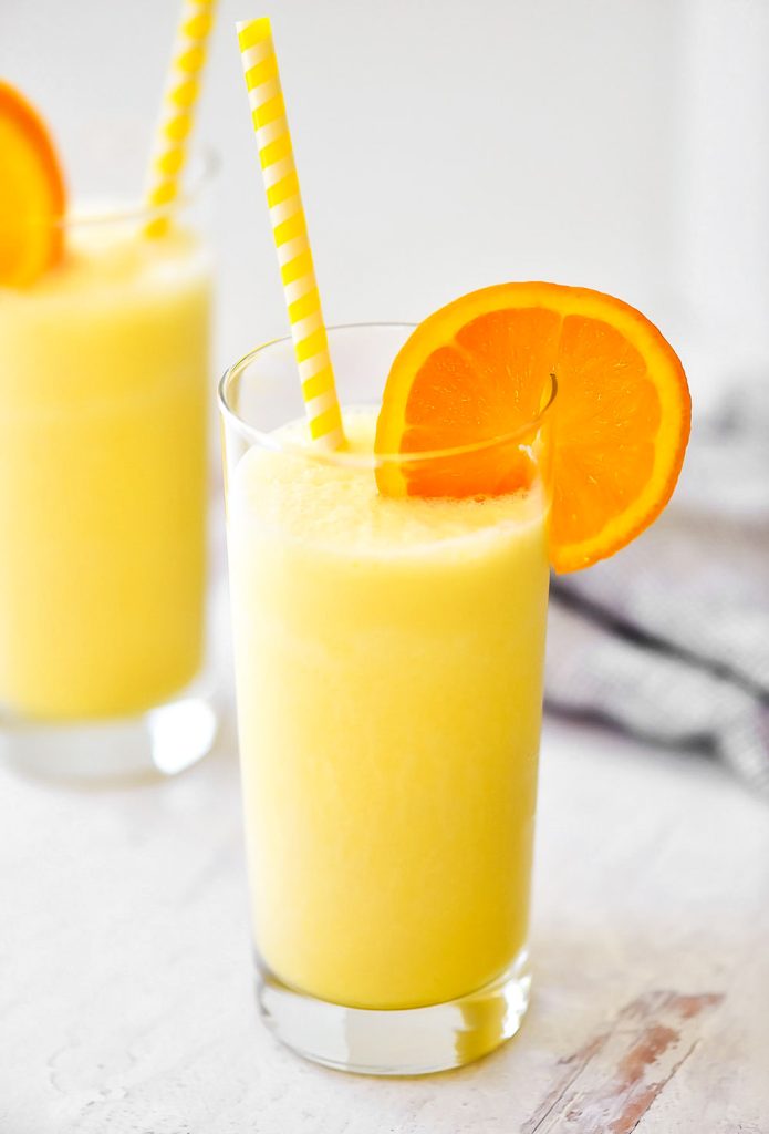 Orange Julius is a delicious frozen drink that tastes like a creamsicle. Life-in-the-Lofthouse.com