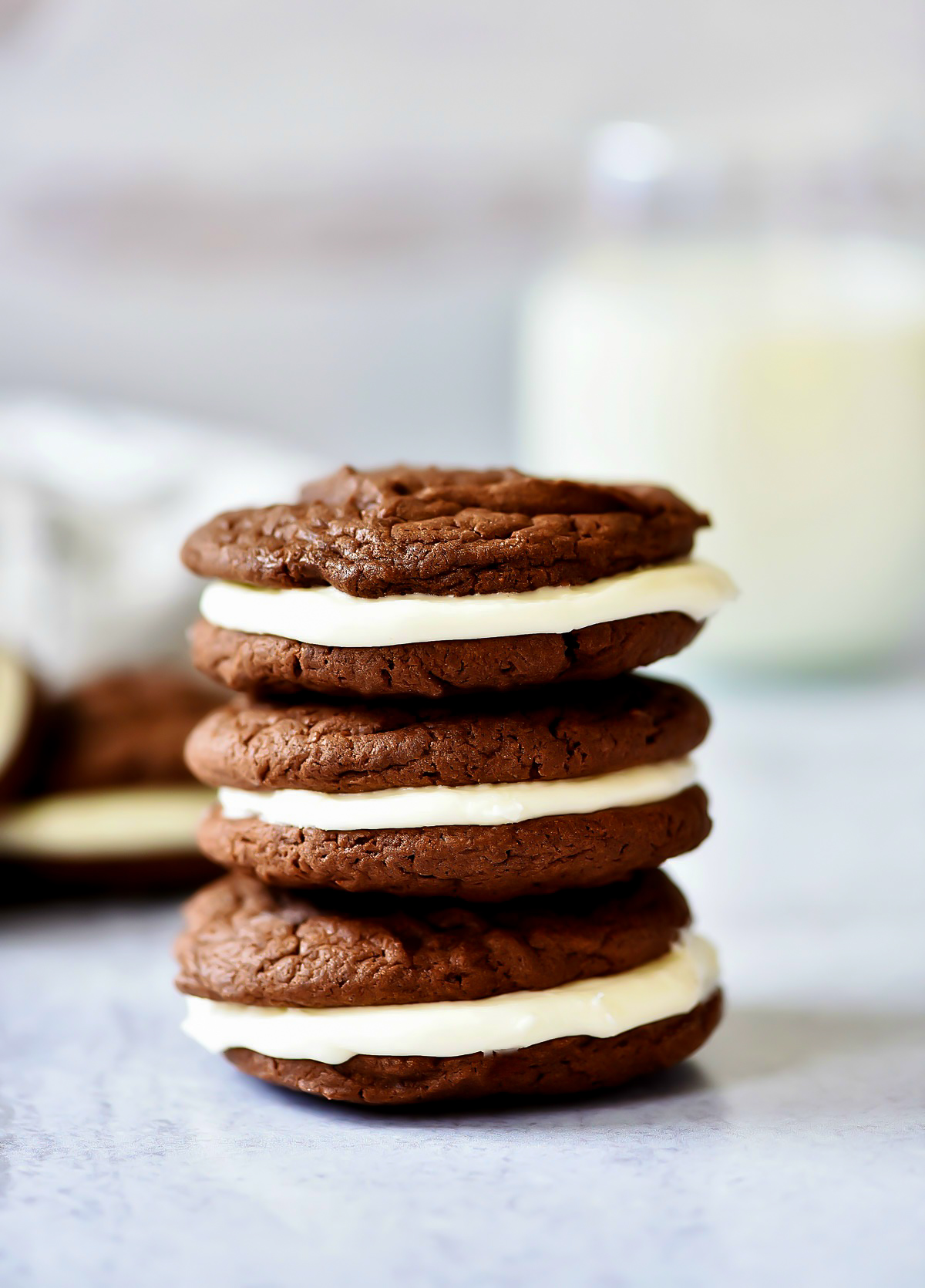 These Homemade Oreo Cookies are delicious, chocolatey cookies with a heavenly cream cheese filling. Life-in-the-Lofthouse.com
