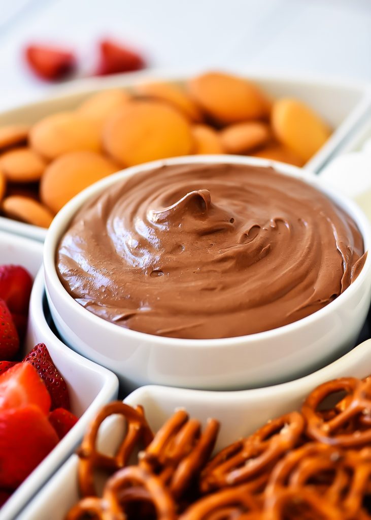 Brownie Batter Dip is an egg-free creamy chocolate dip that tastes just like brownie batter!