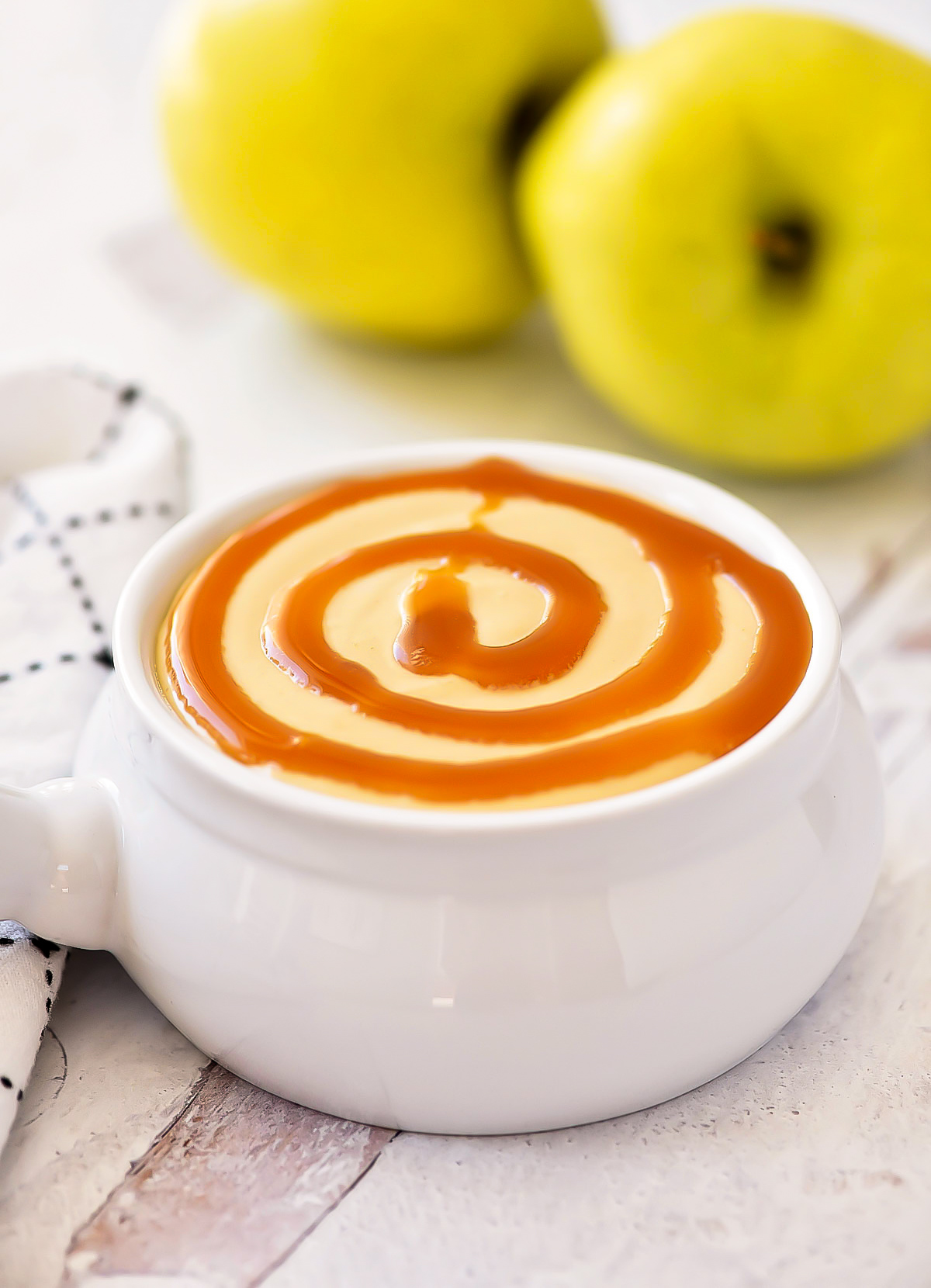 Caramel Apple Dip is a creamy dip that tastes just like a classic caramel apple. Life-in-the-Lofthouse.com