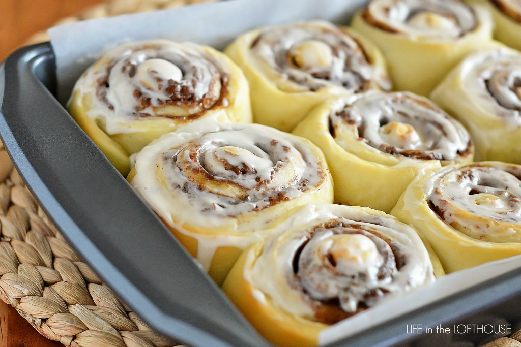 Cinnabon Cinnamon Rolls
