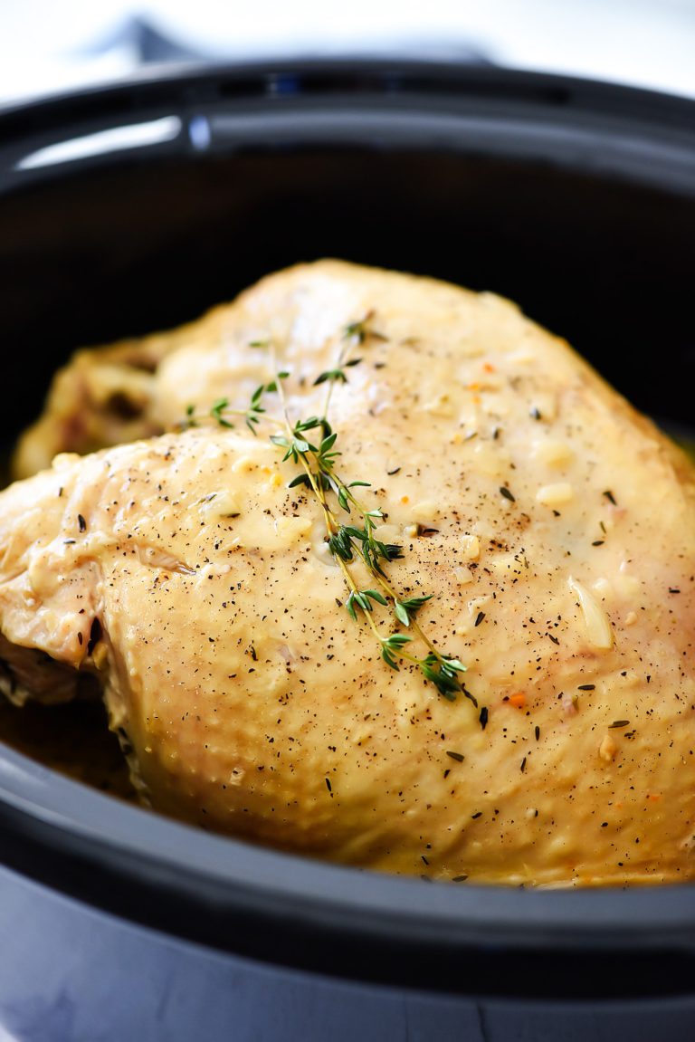 Tender turkey breast and delicious gravy cooked in a Crock Pot. Life-in-the-Lofthouse.com