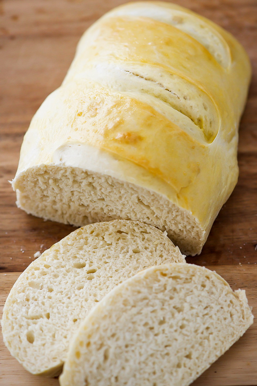 Delicious, soft and easy to make homemade french bread. Life-in-the-Lofthouse.com