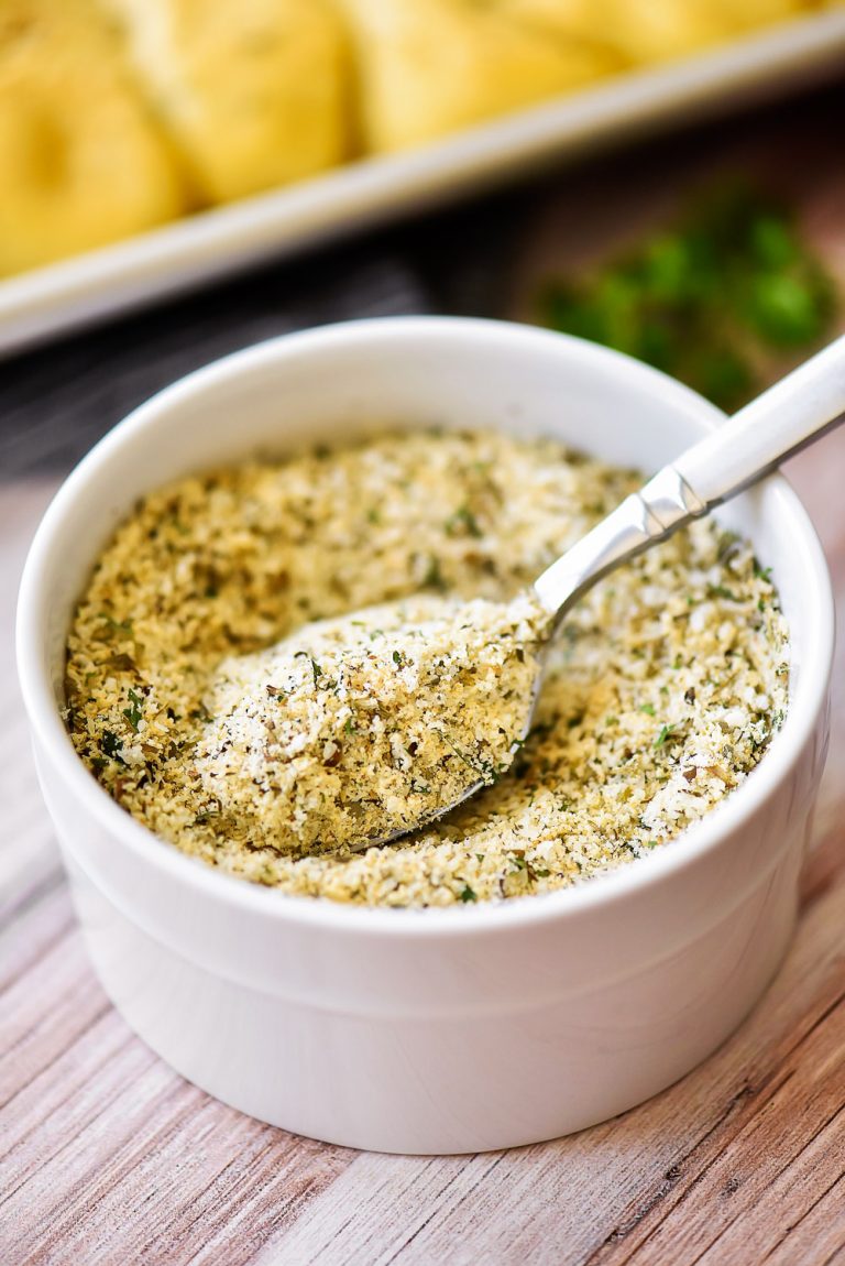 Homemade garlic bread seasoning. Life-in-the-Lofthouse.com