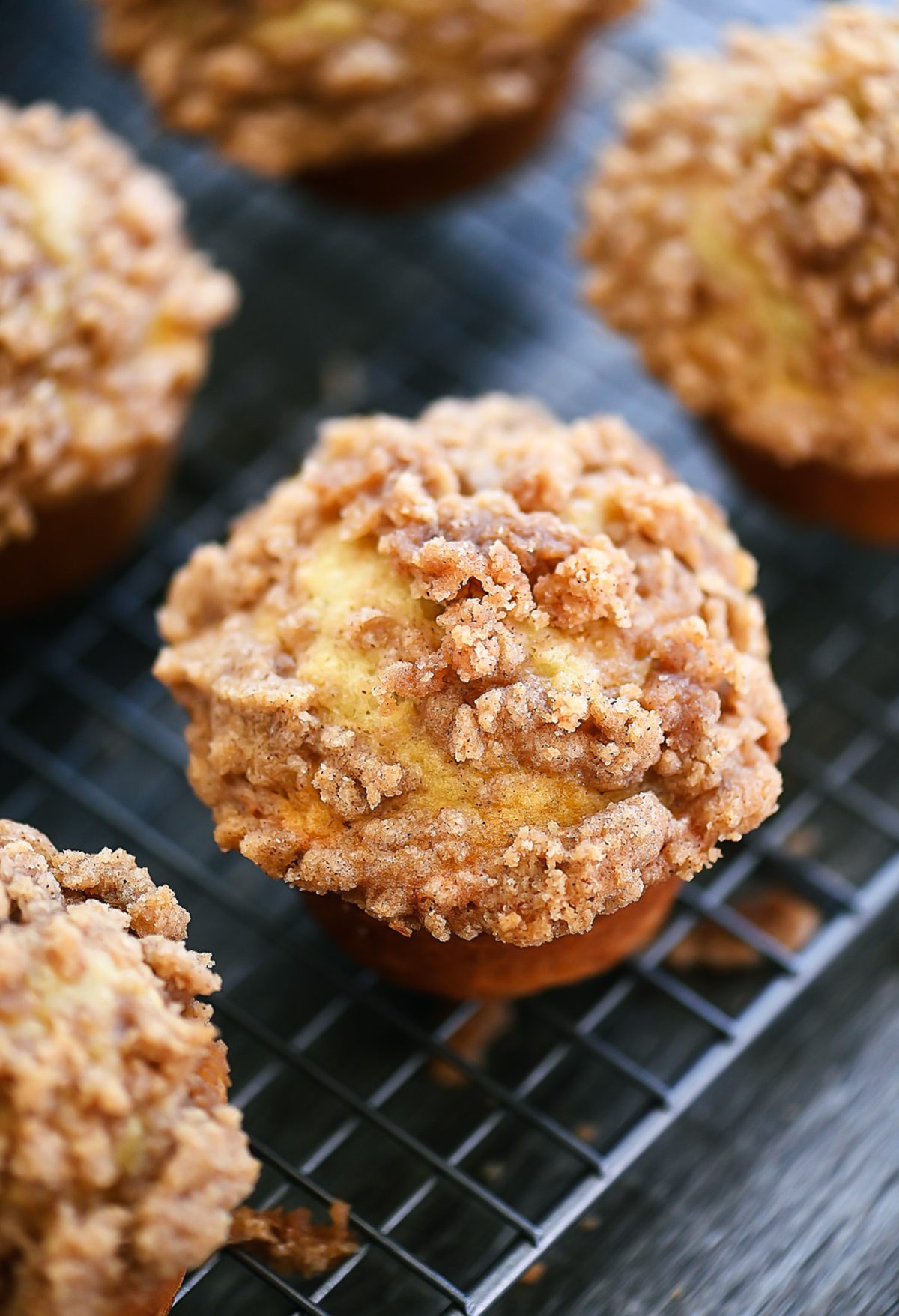 Streusel Topped Banana Muffins