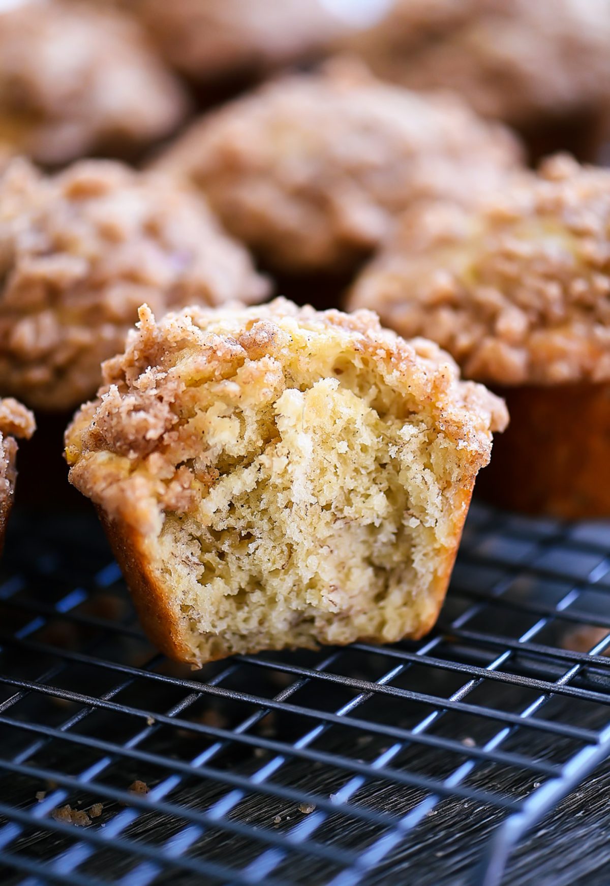 Streusel Topped Banana Muffins