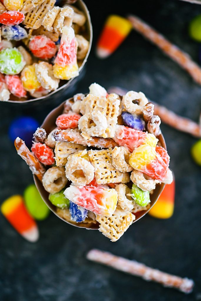 Monster Munch is filled with pretzels, Chex mix, candy corn and more goodies coated in white chocolate. Life-in-the-Lofthouse.com