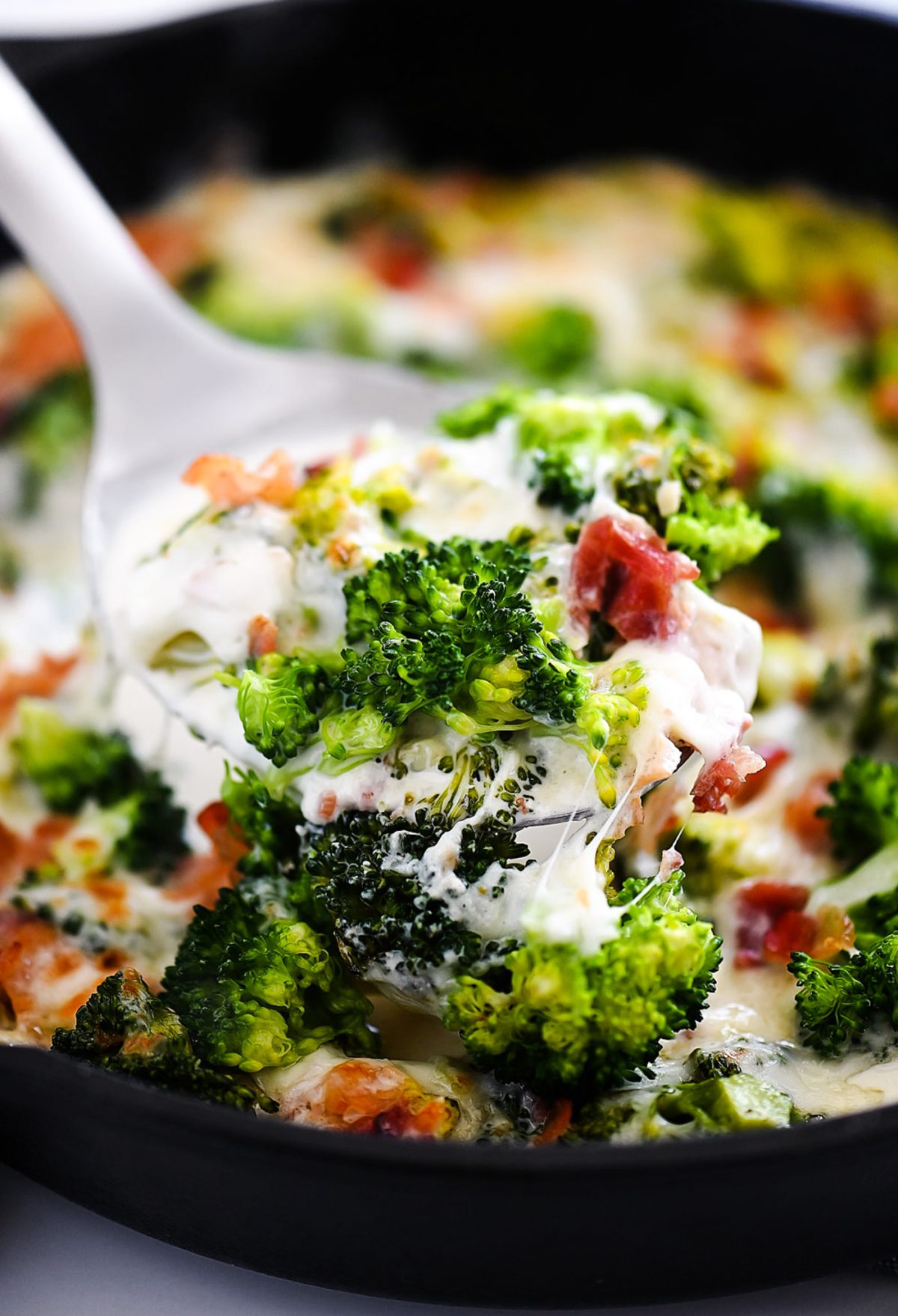 Creamy Garlic Broccoli and Bacon