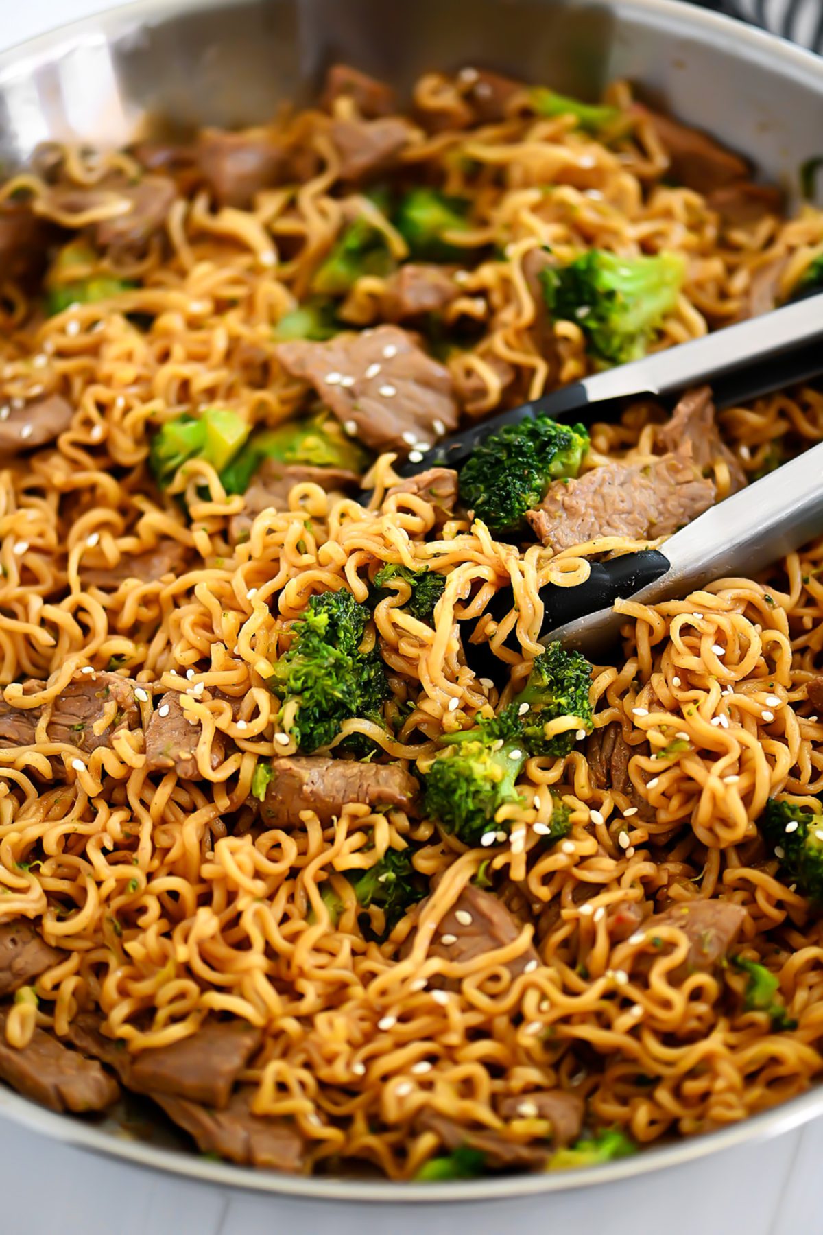 Ramen Noodles with Beef and Broccoli