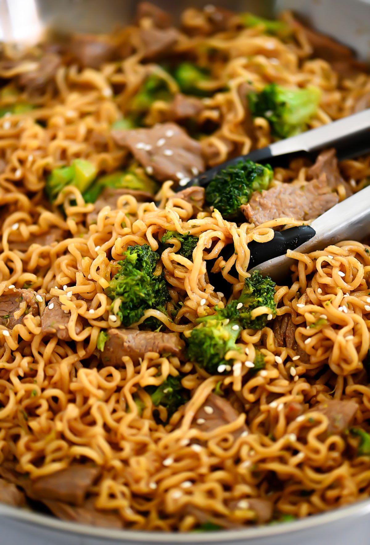Ramen Noodles with Beef and Broccoli