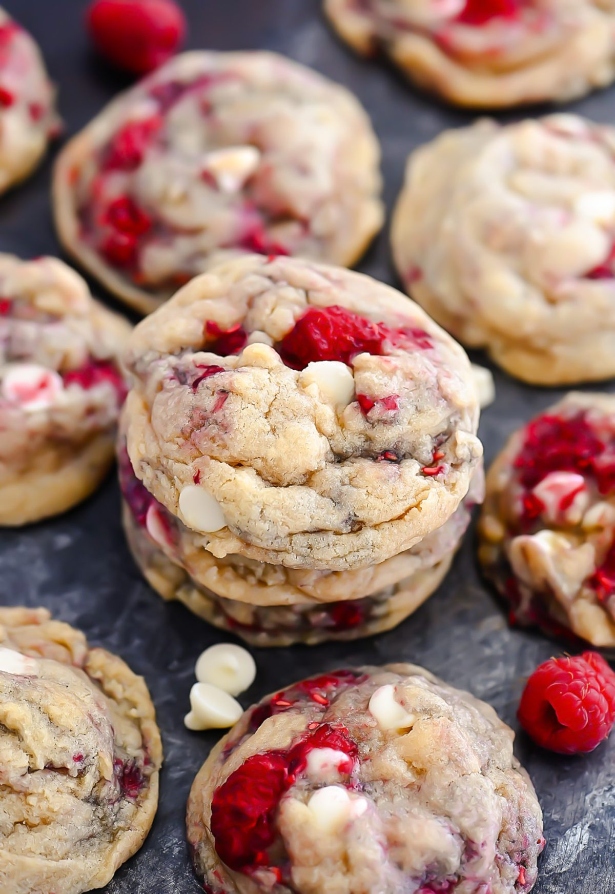 Raspberry Cookies with Chocolate
