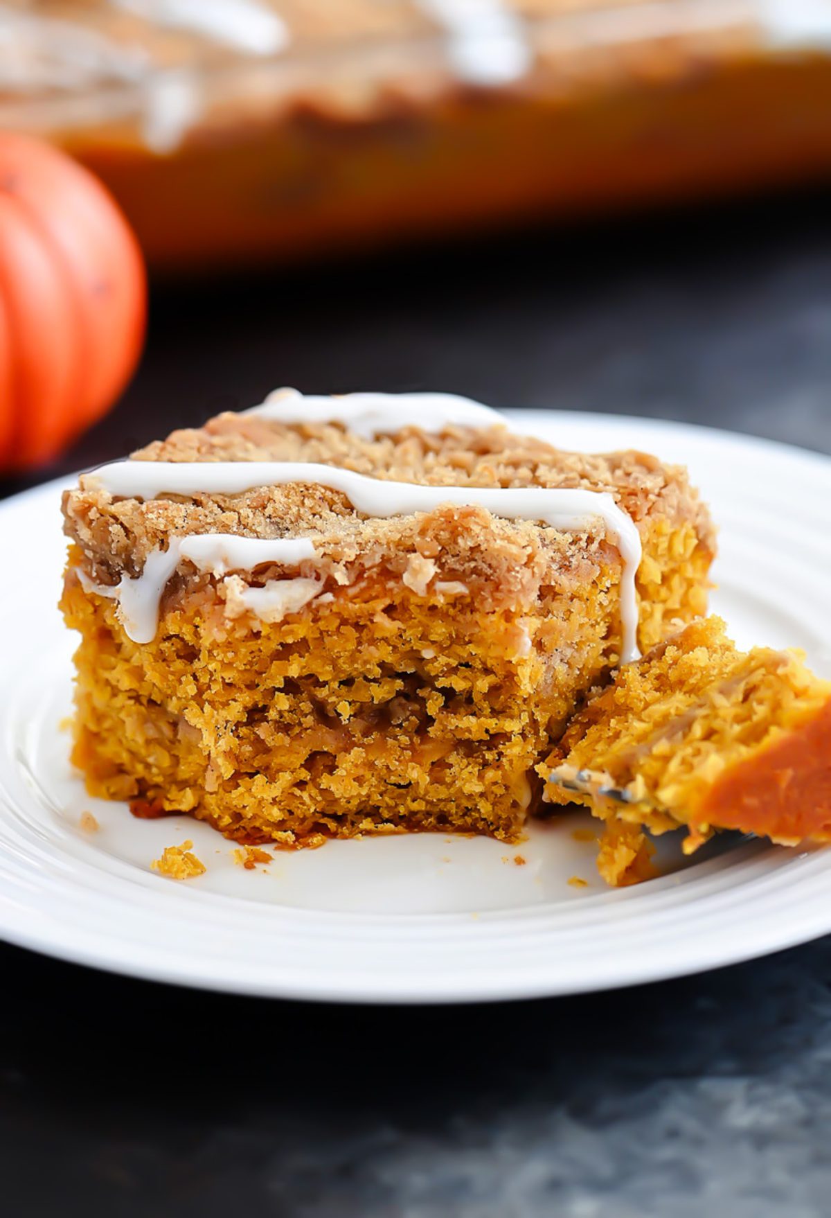 Pumpkin Spice Cake with Cinnamon and Brown Sugar Crumb Topping.