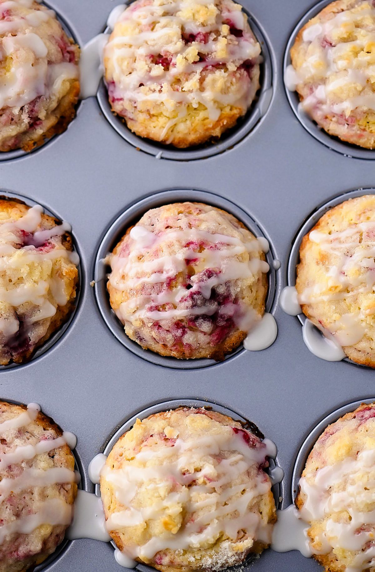 Raspberry Muffins with Streusel Topping and Glaze
