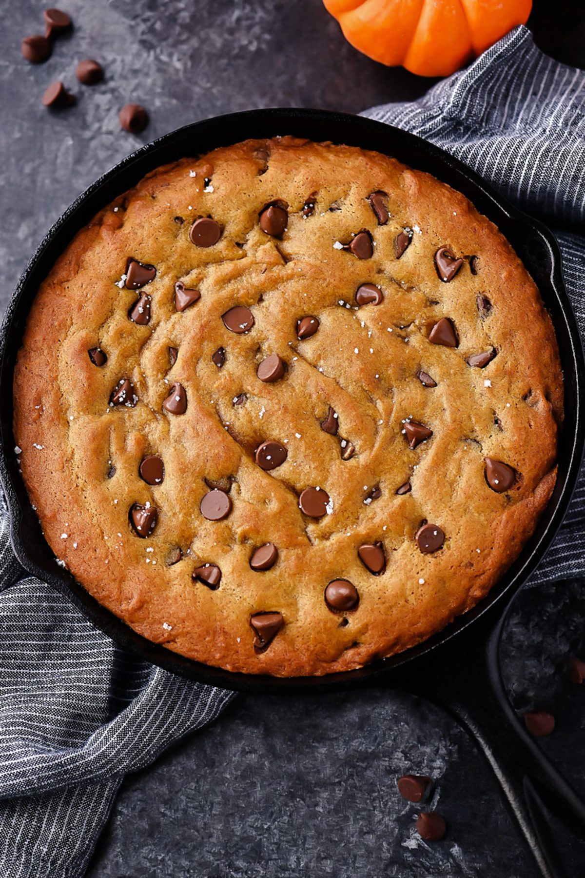 Warm and Gooey Pumpkin Chocolate Chip Cookie Skillet