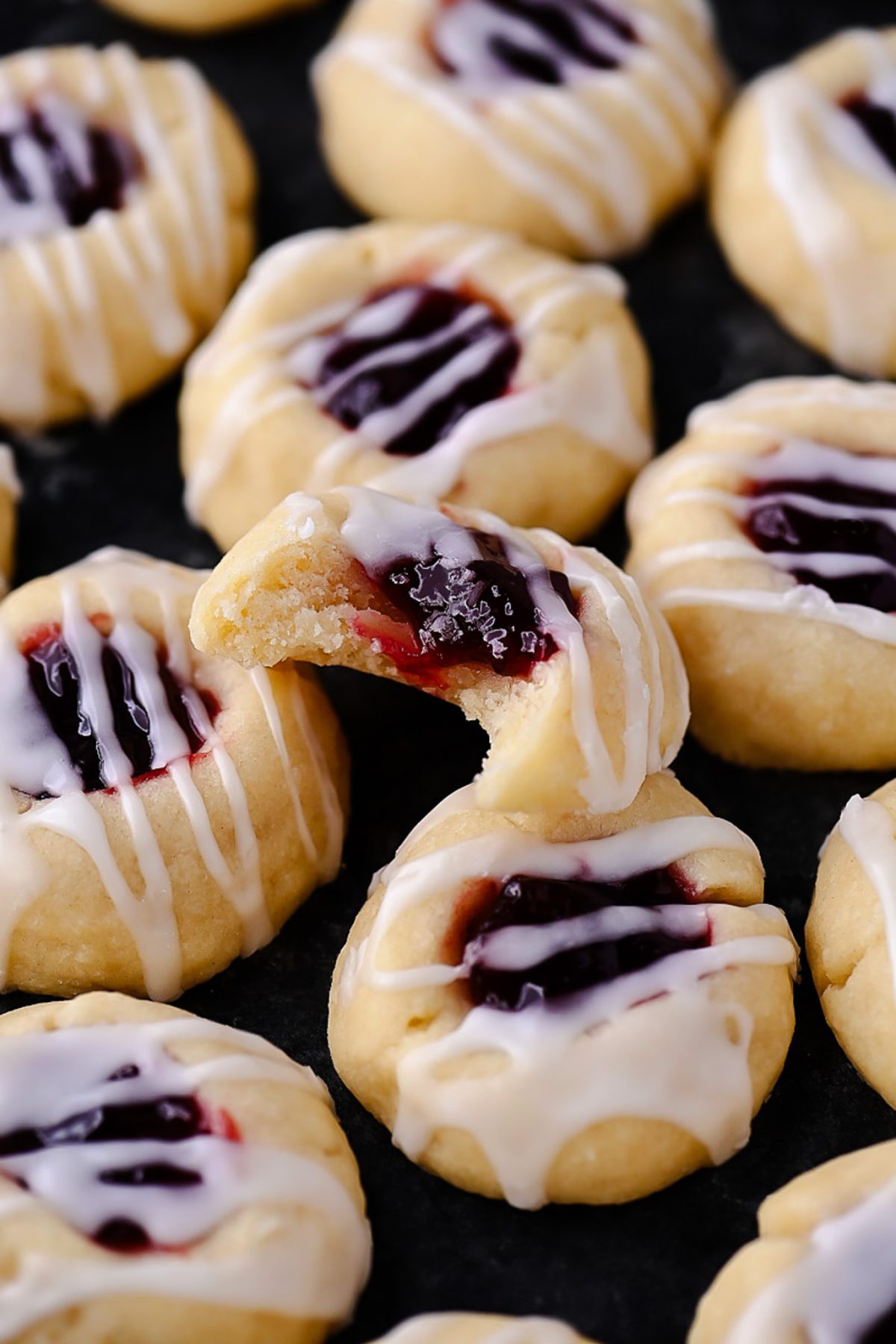 Easy Raspberry Almond Shortbread Cookies