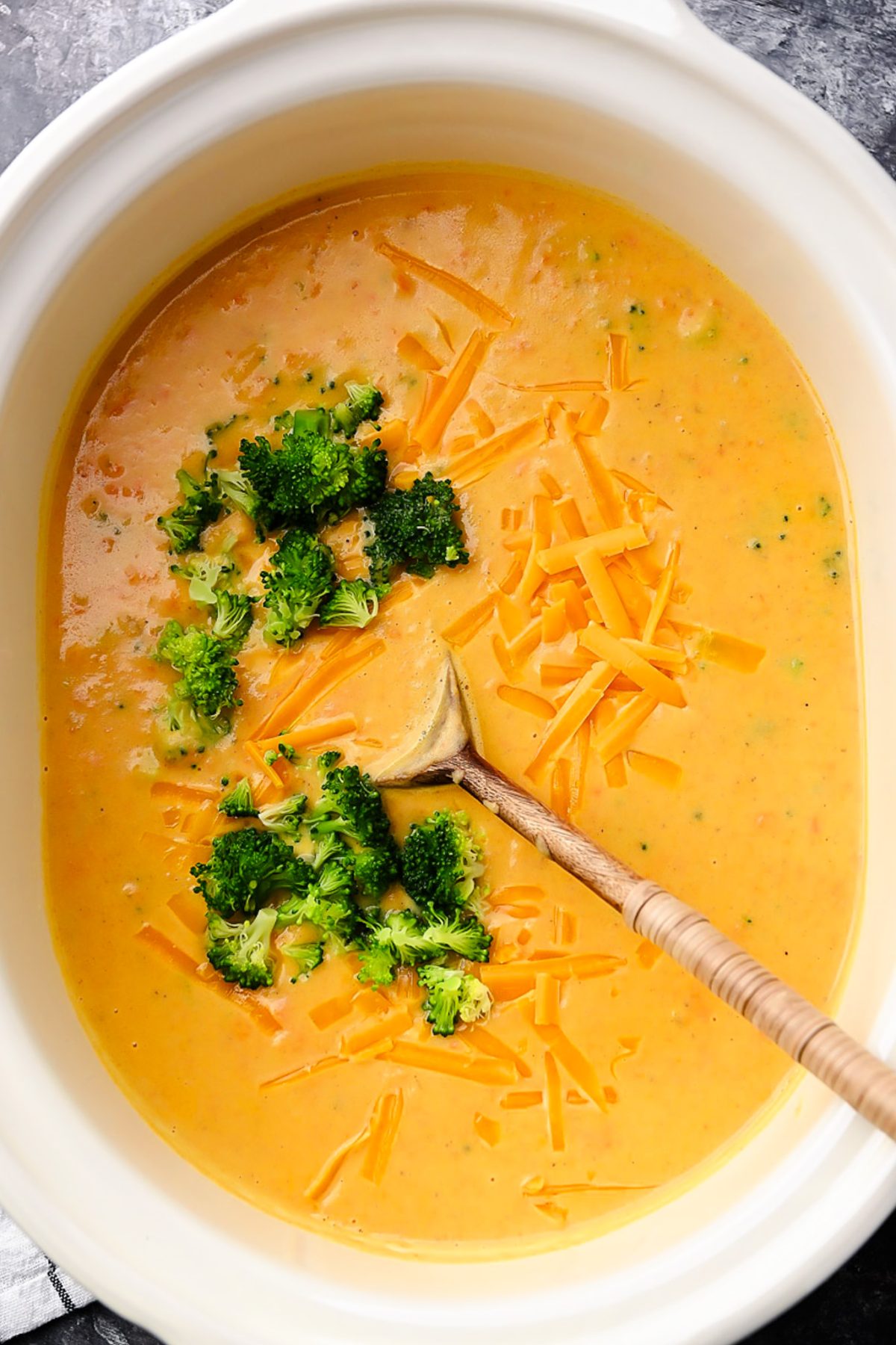 Creamy Slow Cooker Broccoli Cheese and Potato Soup