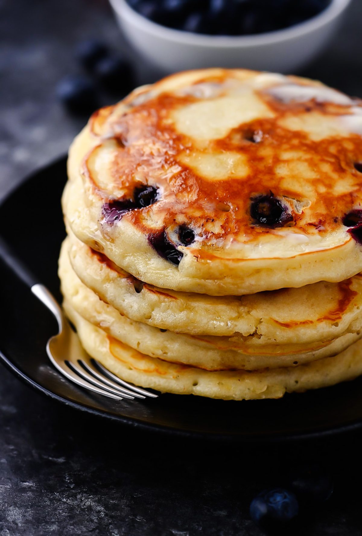 Fluffy Blueberry Pancakes 