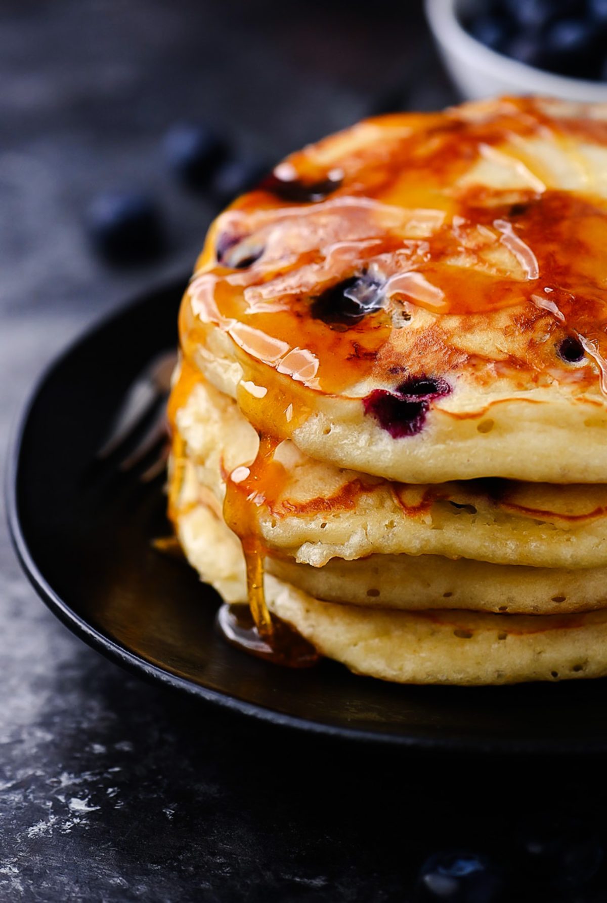 Fluffy Blueberry Pancakes